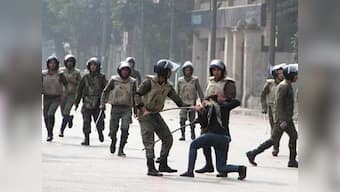Egypt's reinforces police by deploying army troops