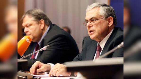 Greek PM seeks backing for key reforms