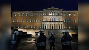 Greece gets ready for Friday bond swap