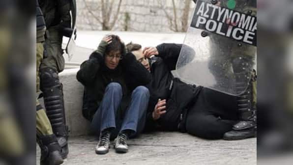 Greek Cabinet suffers second walkout