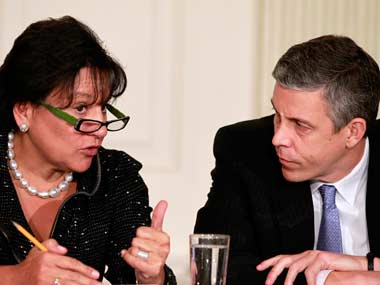 US schools challenged to adopt digital textbooks US schools challenged to adopt digital textbooks