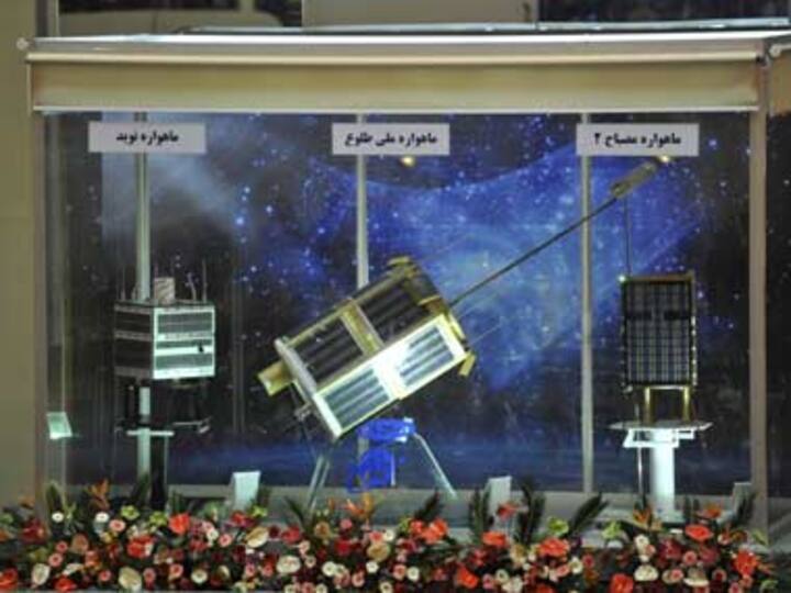 Iran opens space programme site for first media tour 