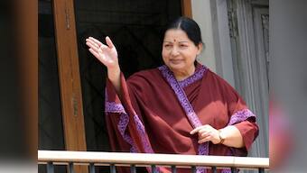 SC notice to Jayalalitha on CBI's plea against her