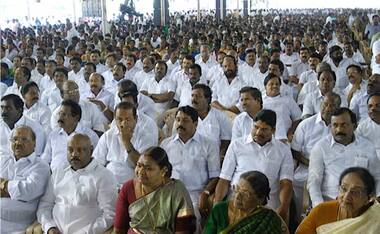 Tesla blames parts shortages for hampered first-quarter sales