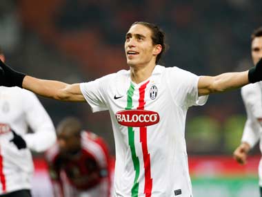 Unbeaten Juventus edge past Milan in Italian Cup semis Unbeaten Juventus edge past Milan in Italian Cup semis