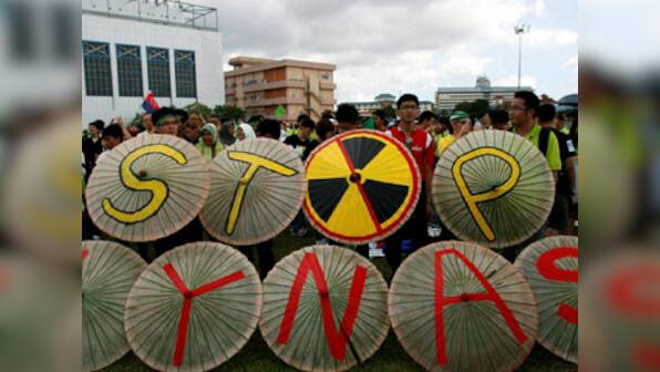Malaysians protest against rare earth refinery plant