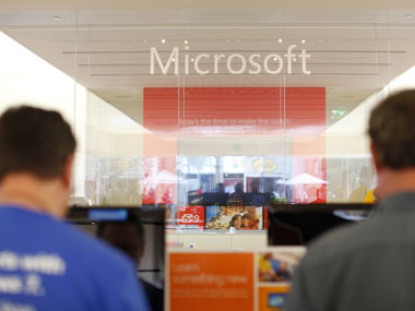 Microsoft unveils Windows 8 for public test Microsoft unveils Windows 8 for public test