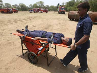 New Delhi wakes up to mega quake drill New Delhi wakes up to mega quake drill