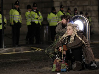 Occupy London falls after long hold, 20 arrested Occupy London falls after long hold, 20 arrested