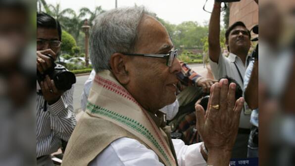 Pranab disappointed as economic growth slows down to 6.9%