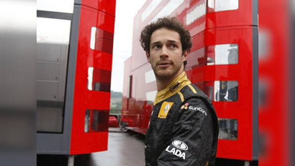 Williams declare fresh F1 start after grim 2011