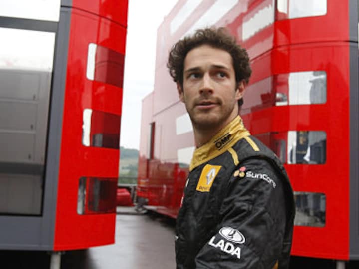 Williams declare fresh F1 start after grim 2011