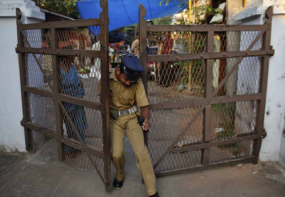 Panasonic launches P31 5-inch quad-core smartphone for Rs 11,990 Panasonic launches P31 5-inch quad-core smartphone for Rs 11,990