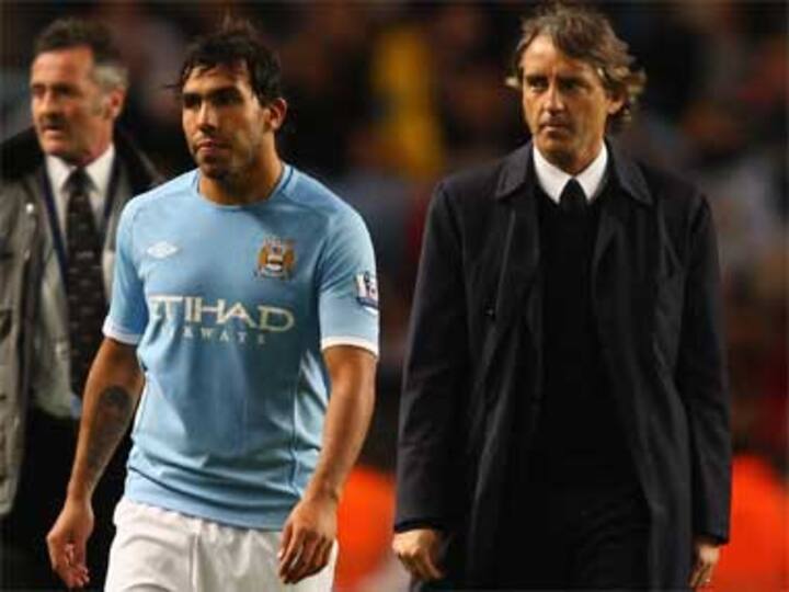 Tevez apologises to Man City over conduct