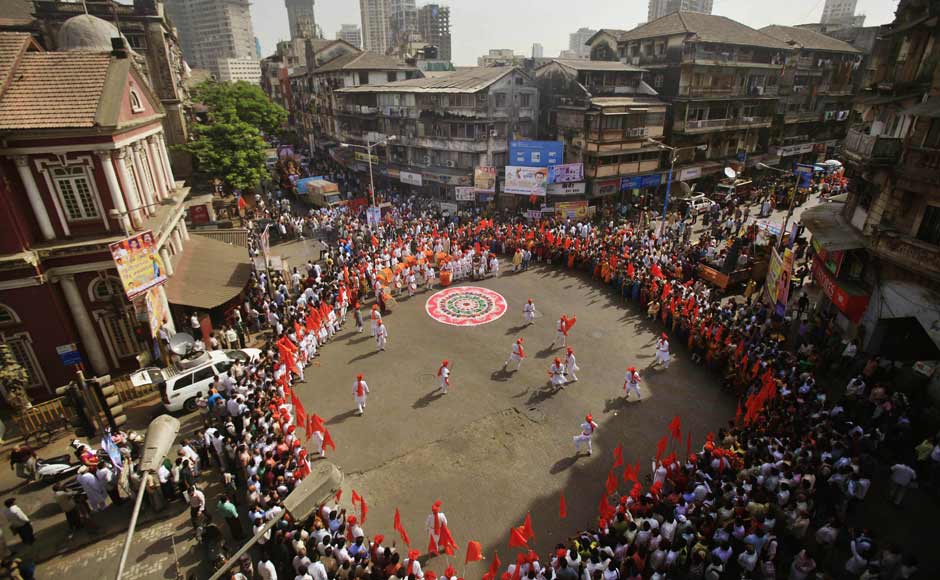 Facebook, LinkedIn join hands to help women in tech, aim to increase more Silicon Valley jobs for them Facebook, LinkedIn join hands to help women in tech, aim to increase more Silicon Valley jobs for them
