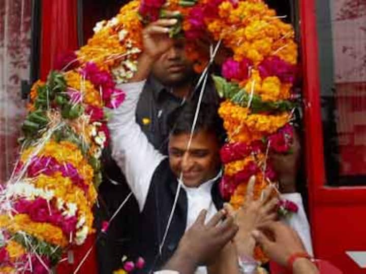 Samajwadi ahead, but BJP is surprise package in UP