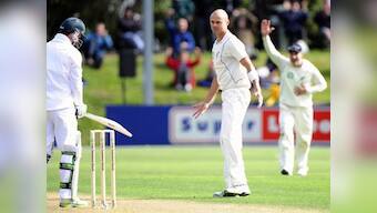Martin's three-wicket burst reduces SA to 191-7 on Day 1
