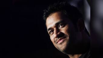 Dhoni backs bowlers despite humiliating defeat
