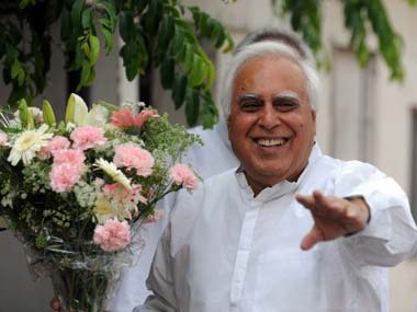 Book lovers treated to Sibal's poetry at Delhi fair Book lovers treated to Sibal's poetry at Delhi fair