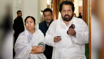 TMC workers demonstrate outside CBI office against Sudip Bandyopadhyay's arrest