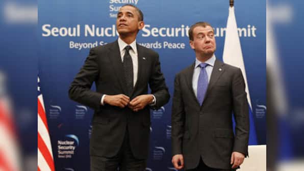 Medvedev tells Romney to use head, reason when commenting