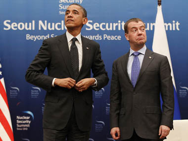 Medvedev tells Romney to use head, reason when commenting Medvedev tells Romney to use head, reason when commenting