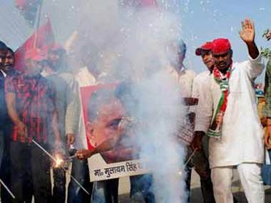 Several journalists held hostage by SP mob in Jhansi Several journalists held hostage by SP mob in Jhansi