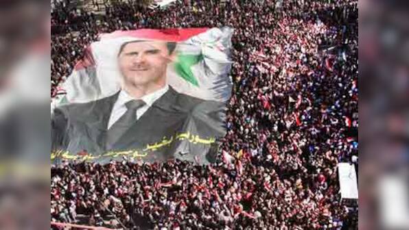 Syrian official defects to protest Assad crackdown