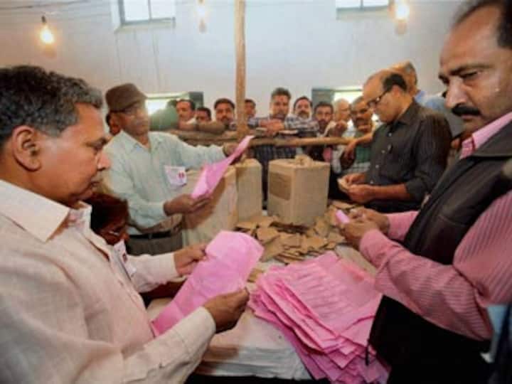 Live election results: SP, Akali Dal celebrate, national parties introspect