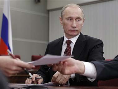 Russia's Putin seeks convincing return to Kremlin Russia's Putin seeks convincing return to Kremlin