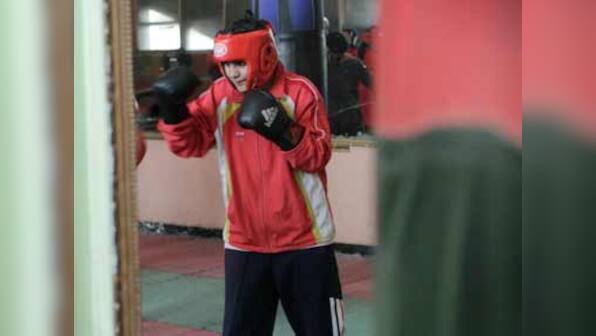 AIBA adds skirt option to women's boxing rules