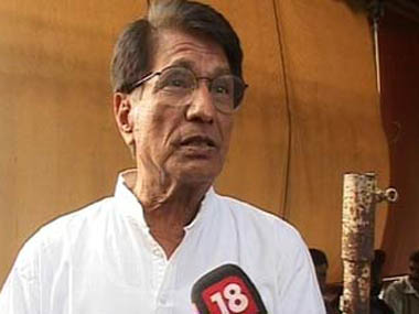 Ajit Singh denies talks of RLD-SP tie-up Ajit Singh denies talks of RLD-SP tie-up