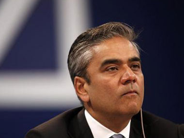 Anshu Jain takes a pay cut but still takes home 10 mn euros Anshu Jain takes a pay cut but still takes home 10 mn euros