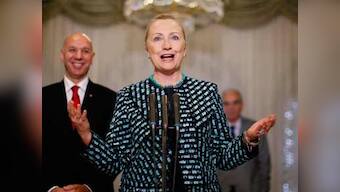 Clinton blasts Pakistan for detaining doctor who provided information