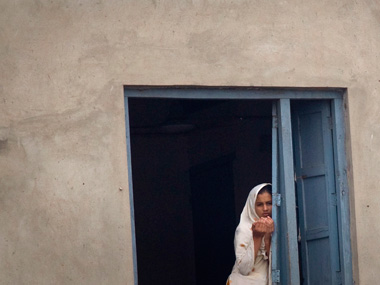 Pak minister seeks strong law against forced conversions Pak minister seeks strong law against forced conversions