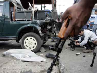 Suspected militant killed, 20 injured in Kashmir blast Suspected militant killed, 20 injured in Kashmir blast