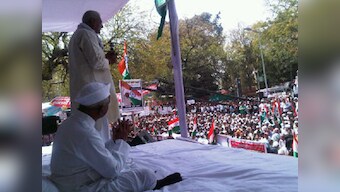 Live: Kejriwal says he never disrespected Parliament