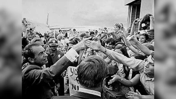 Love letters reveal Nixon's sensitive side 