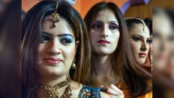 How a Pak beauty queen duped scores in US and fled back home