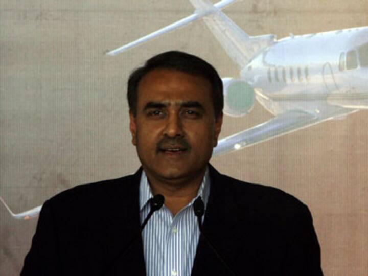 Decision on duty hike for imported power equipments deferred