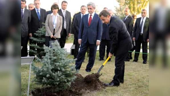 Top French court strikes down genocide bill
