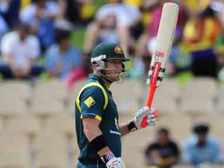 Warner, Clarke power Australia to 271-6