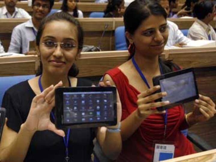 May to see launch of modified Aakash tablet May to see launch of modified Aakash tablet