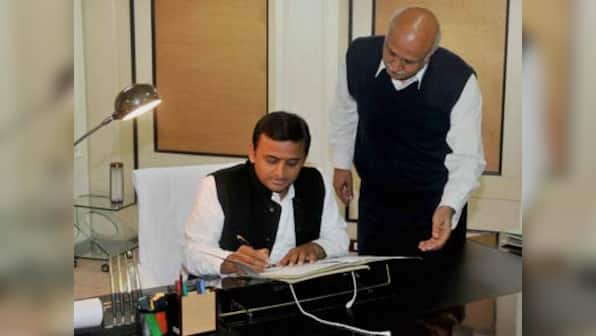 Akhilesh to revise Maya's excise policy to rake up revenue