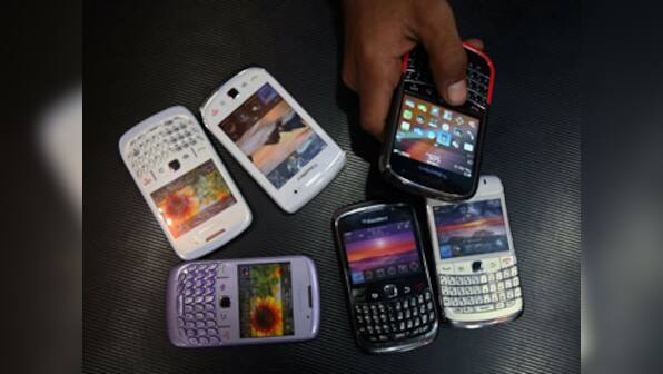 Can Curve 9220 improve BlackBerry market share in India?