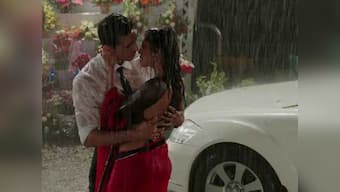 Hate Story is a lot more beyond sexuality: Gulshan Devaiah