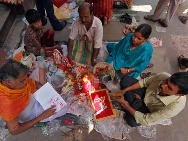 One third Indians think they are 'suffering': poll One third Indians think they are 'suffering': poll