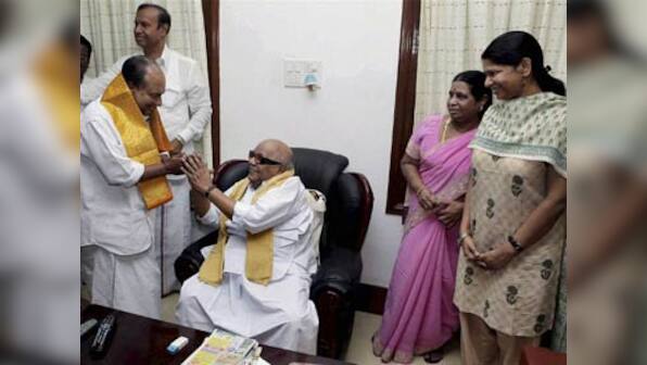 Antony meets Karuna; DMK to back Congress Prez nominee? 