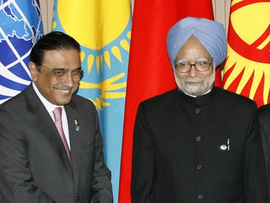 Manmohan and Zardari: Leaders in search of a 'peace legacy' Manmohan and Zardari: Leaders in search of a 'peace legacy'