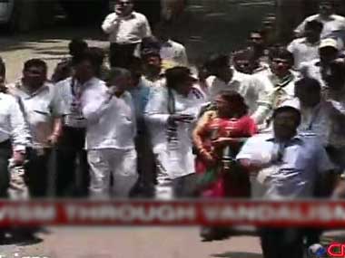 MNS' noisy activism outside hospital goes unchecked MNS' noisy activism outside hospital goes unchecked